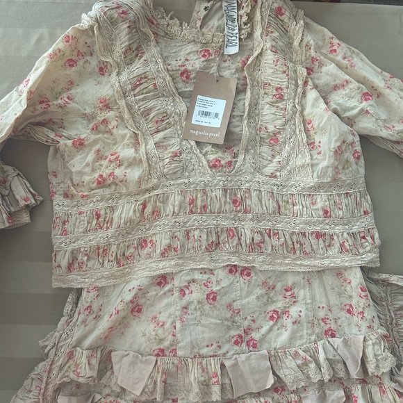 Magnolia Pearl Dress - Picture 3 of 4